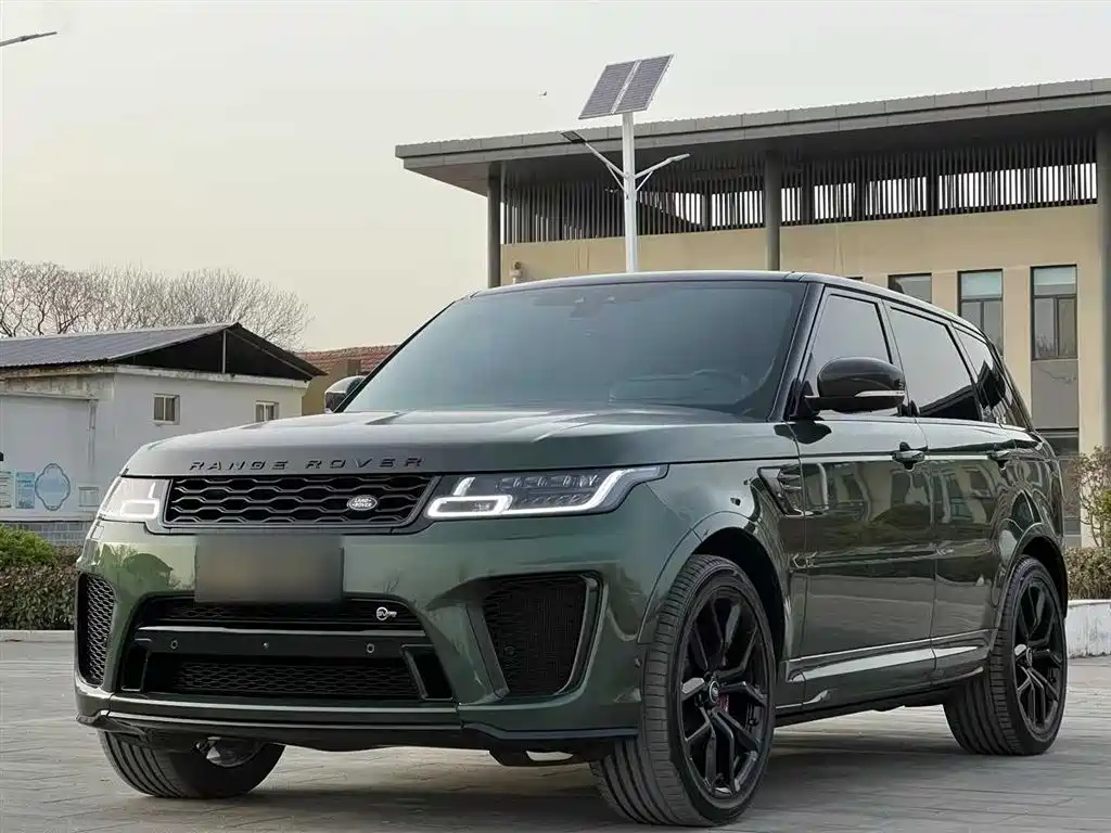 Land Rover Range Rover Sport 2021 5.0 SC V8 SVR Racing Green Custom Edition фото 2