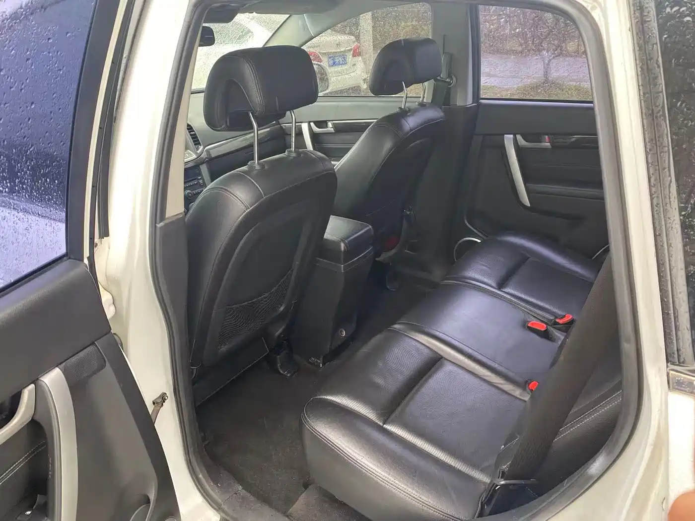 Chevrolet Captiva 2014 2.4L 2WD Urban 7-seater фото 8