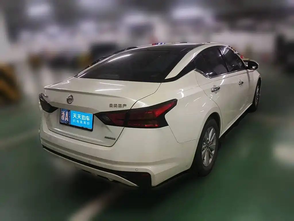 صورة 2 - Nissan Teana