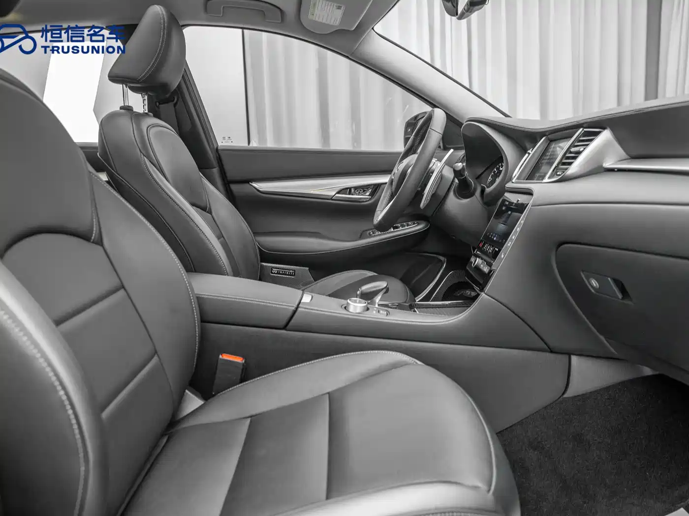 Infiniti QX50 2020 2.0T 4WD Elite Edition фото 14