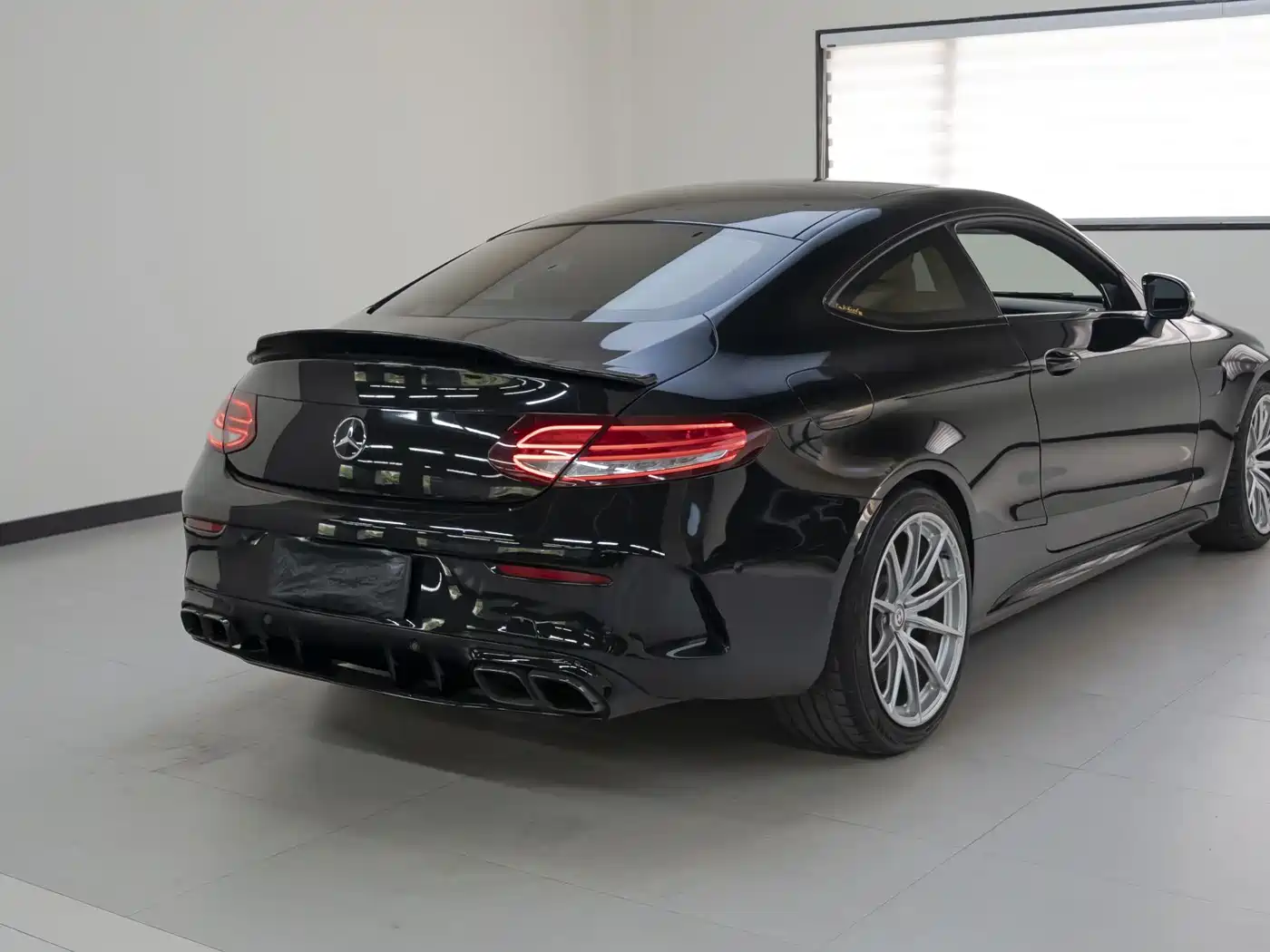 Mercedes-Benz C-Class AMG 2016 AMG C 63 Coupe фото 5