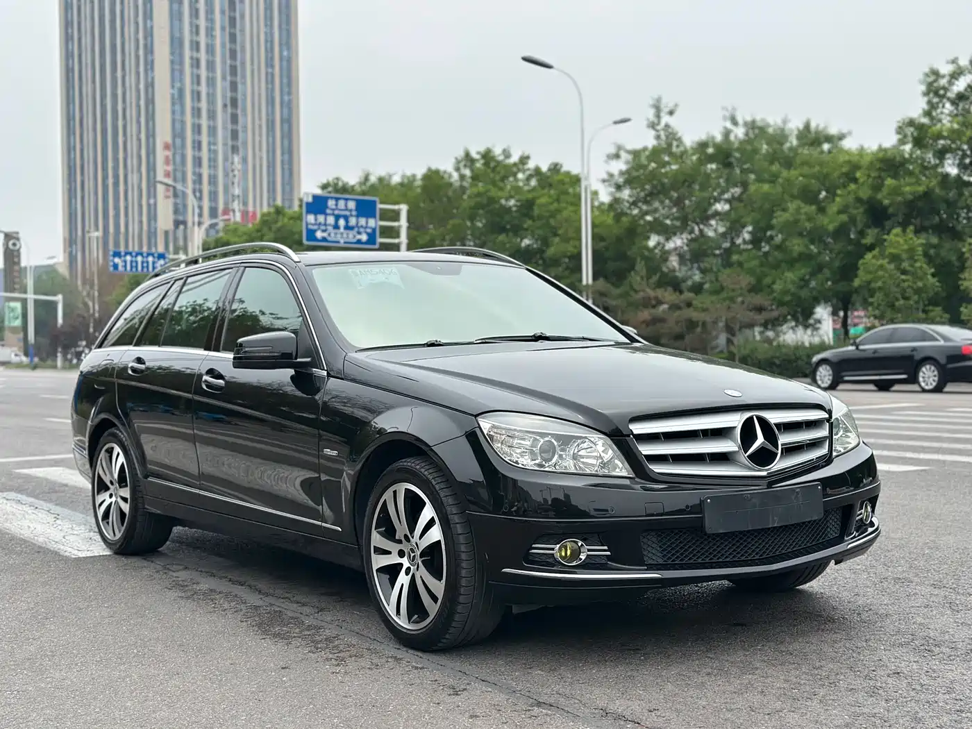 Mercedes-Benz C-Class (Import) 2010 C 200 CGI Estate фото 2