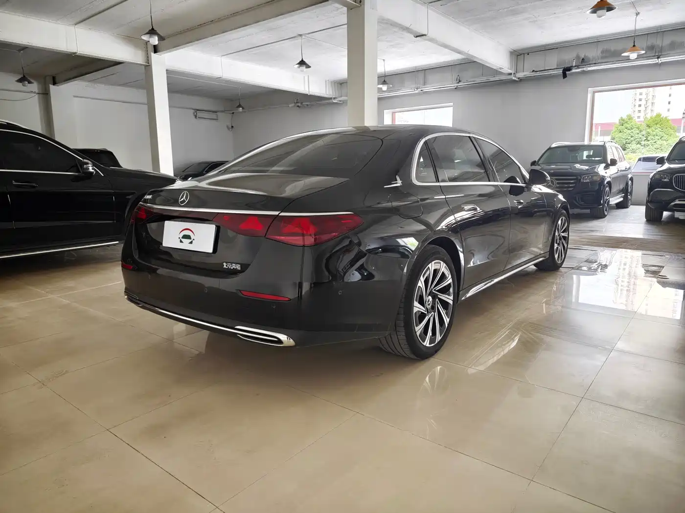 Mercedes-Benz E-Class 2024 Model E 300 L Luxury фото 6
