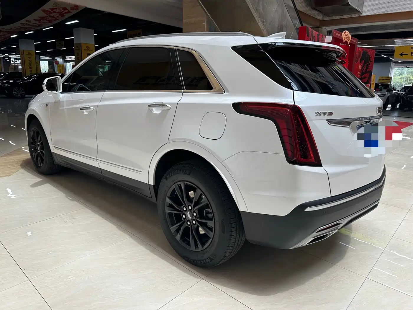 Cadillac XT5 2022 2.0T 2WD Luxury фото 10