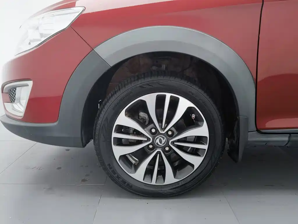 Dongfeng Aeolus Dongfeng Fengshen AX3 2016 2016 1.5L Automatic Cool Style