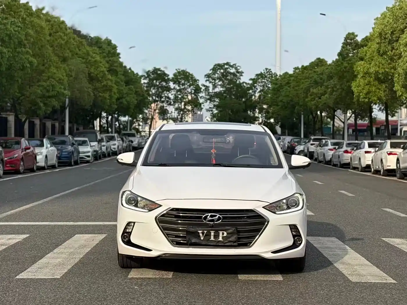 Hyundai Elantra 2018 1.4T DCT Dynamic·Vitality Model фото 2