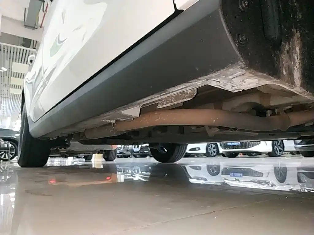 Фото 21 - BYD Qin PLUS