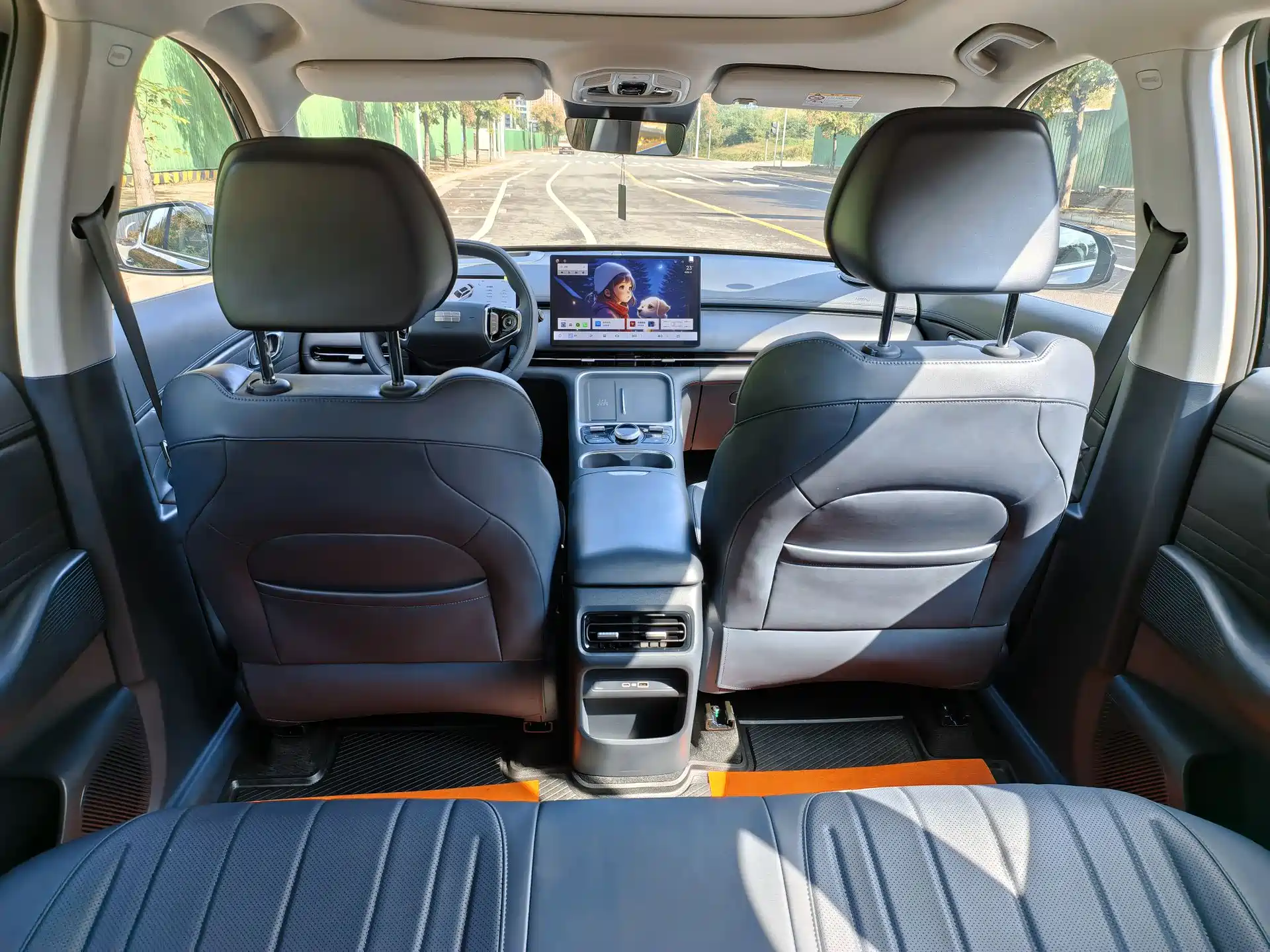 Фото 21 - Geely Galaxy Galaxy Starship 7 EM-i