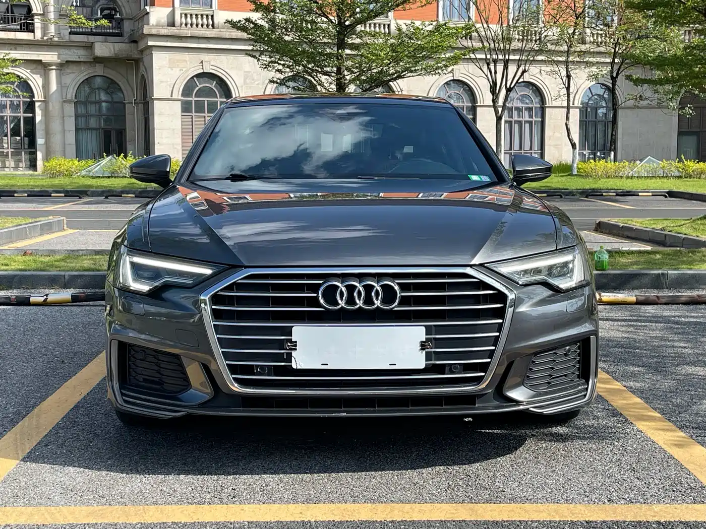 Audi A6L 2021 45 TFSI Premium Life Edition фото 2