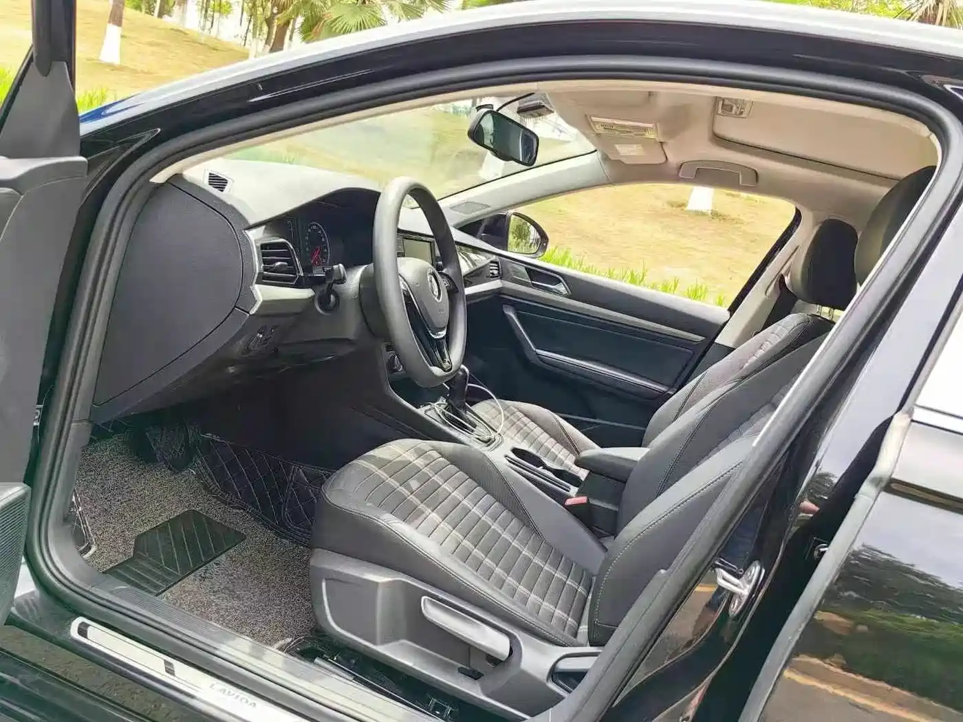 Volkswagen Lavida 2018 280TSI DSG Comfort Edition China V фото 4