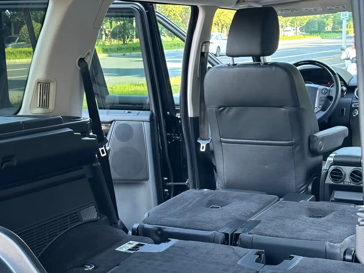 Land Rover Discovery 2010 2010 4.0 V6 HSE Petrol