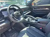 Фото 6 - Geely Monjaro