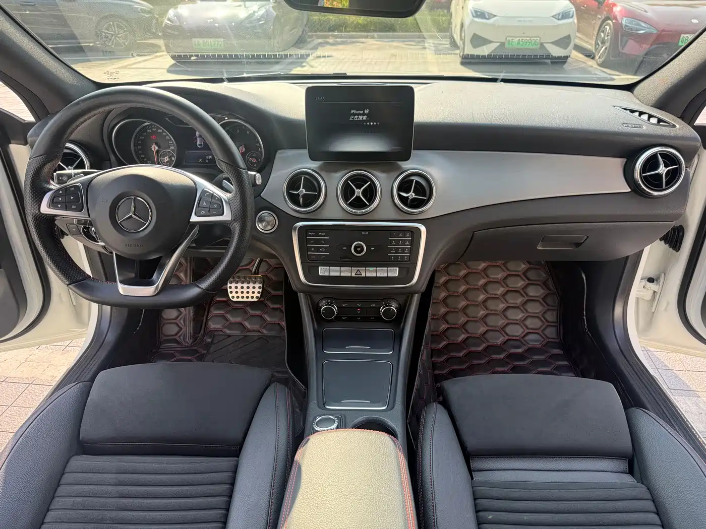 Mercedes-Benz CLA (Import) 2017 CLA 220 4MATIC фото 11