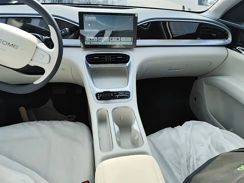 Geely Galaxy Starry Wish 2026 Edition 310km Youth Version фото 14