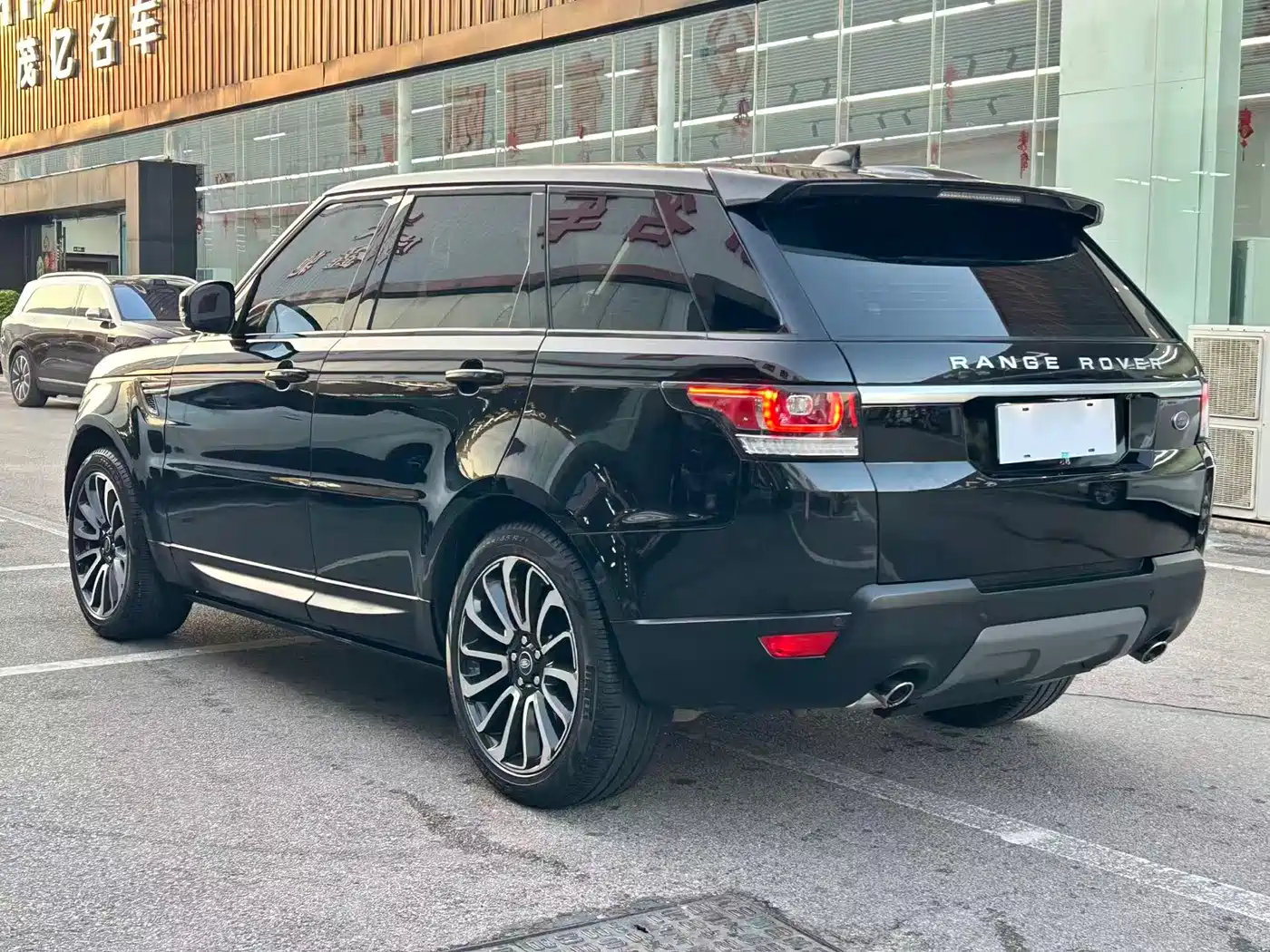 Land Rover Range Rover Sport 2016 3.0 SDV6 HSE фото 9