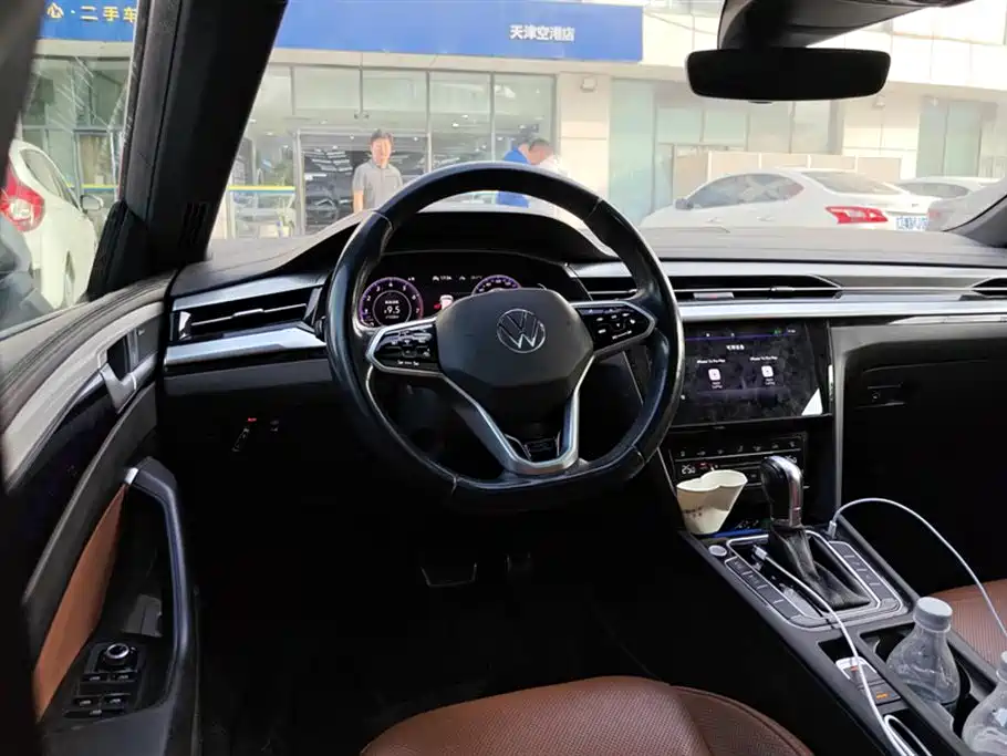 Volkswagen FAW-Volkswagen CC 2021 Shooting Brake 380TSI Hunter Heart Edition фото 15
