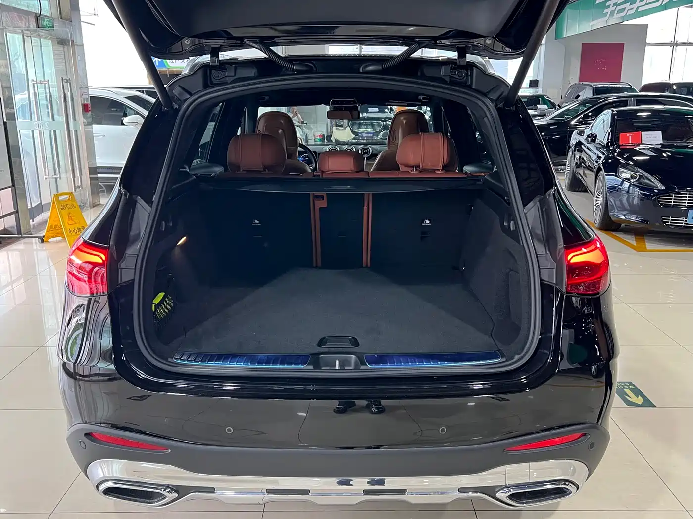 Mercedes-Benz GLC 2024 GLC 300 L 4MATIC Dynamic 5-seater фото 28