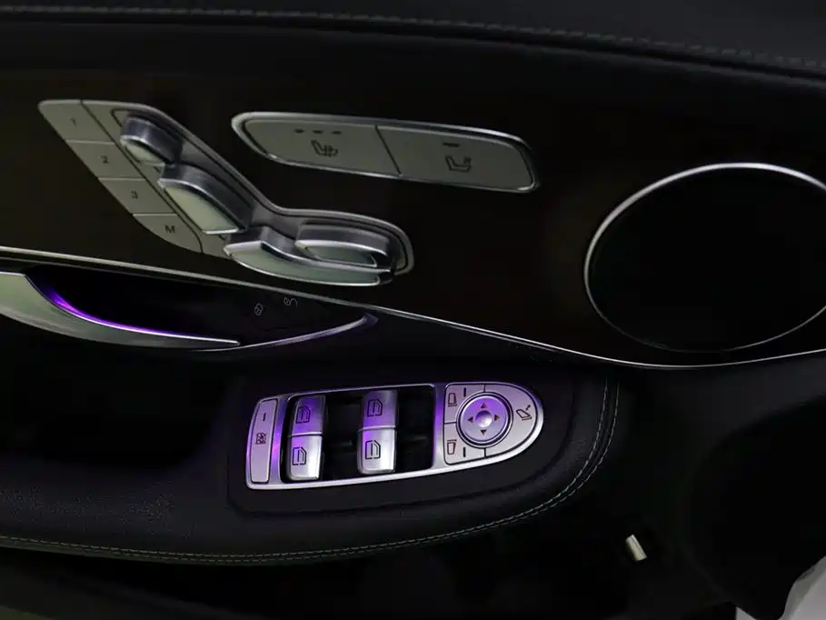 Mercedes-Benz GLC 2020 Facelift GLC 300 L 4MATIC Dynamic фото 21