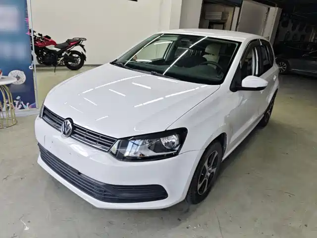  Volkswagen Polo 2016 1.4L Automatic Trend