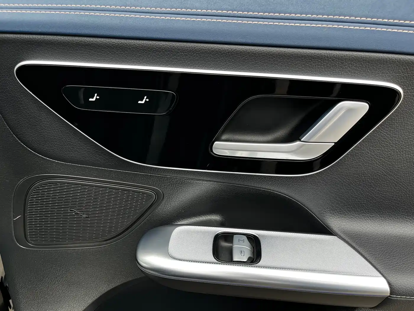 Mercedes-Benz EQE 2022 350 Pioneer Edition фото 14