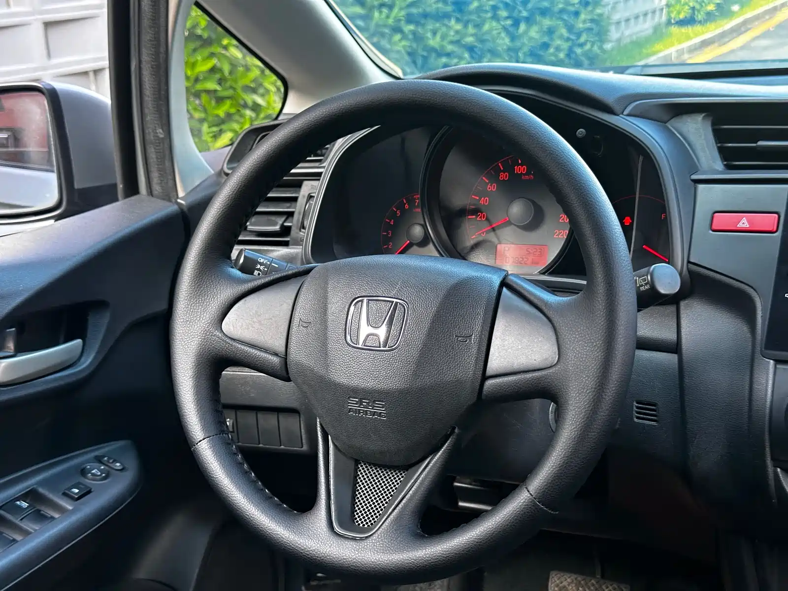 Фото 16 - Honda Fit