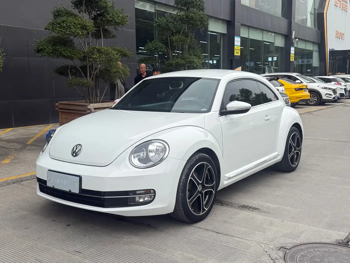 Volkswagen Beetle 2015 180TSI фото 2