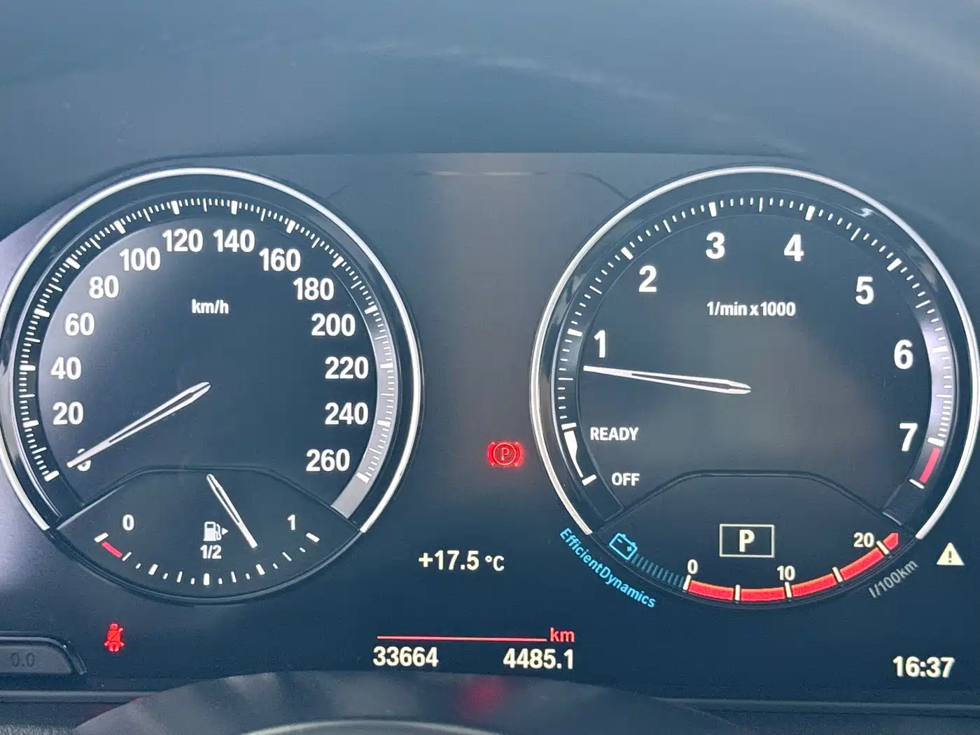 BMW X1 2022 sDrive25Li Leading фото 11