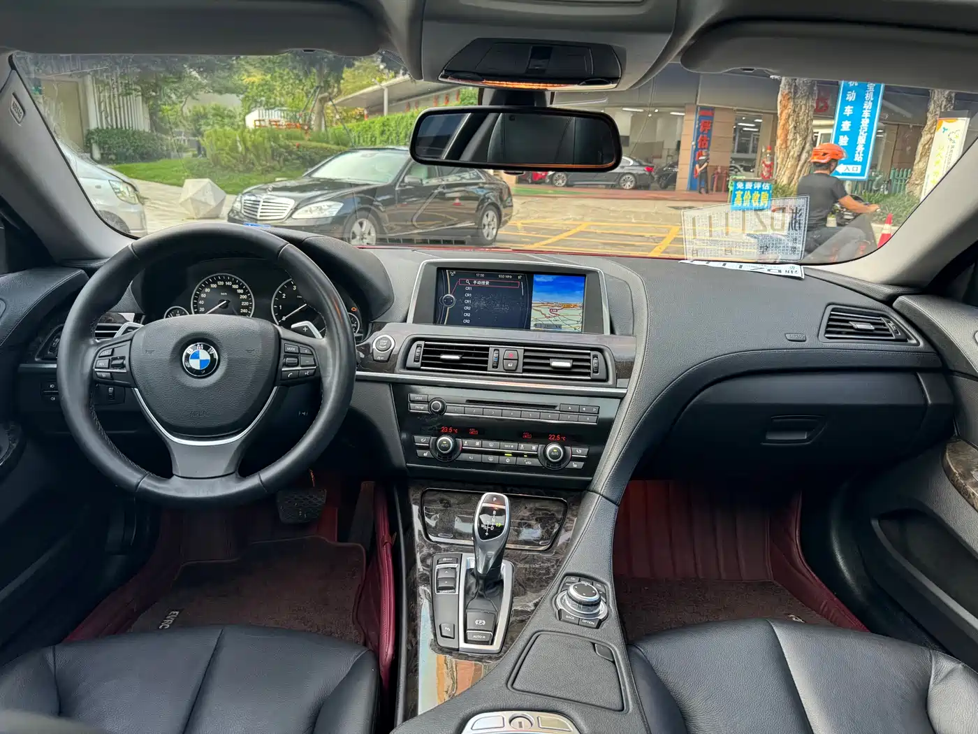 BMW 6 Series 2012 640i Coupe фото 6