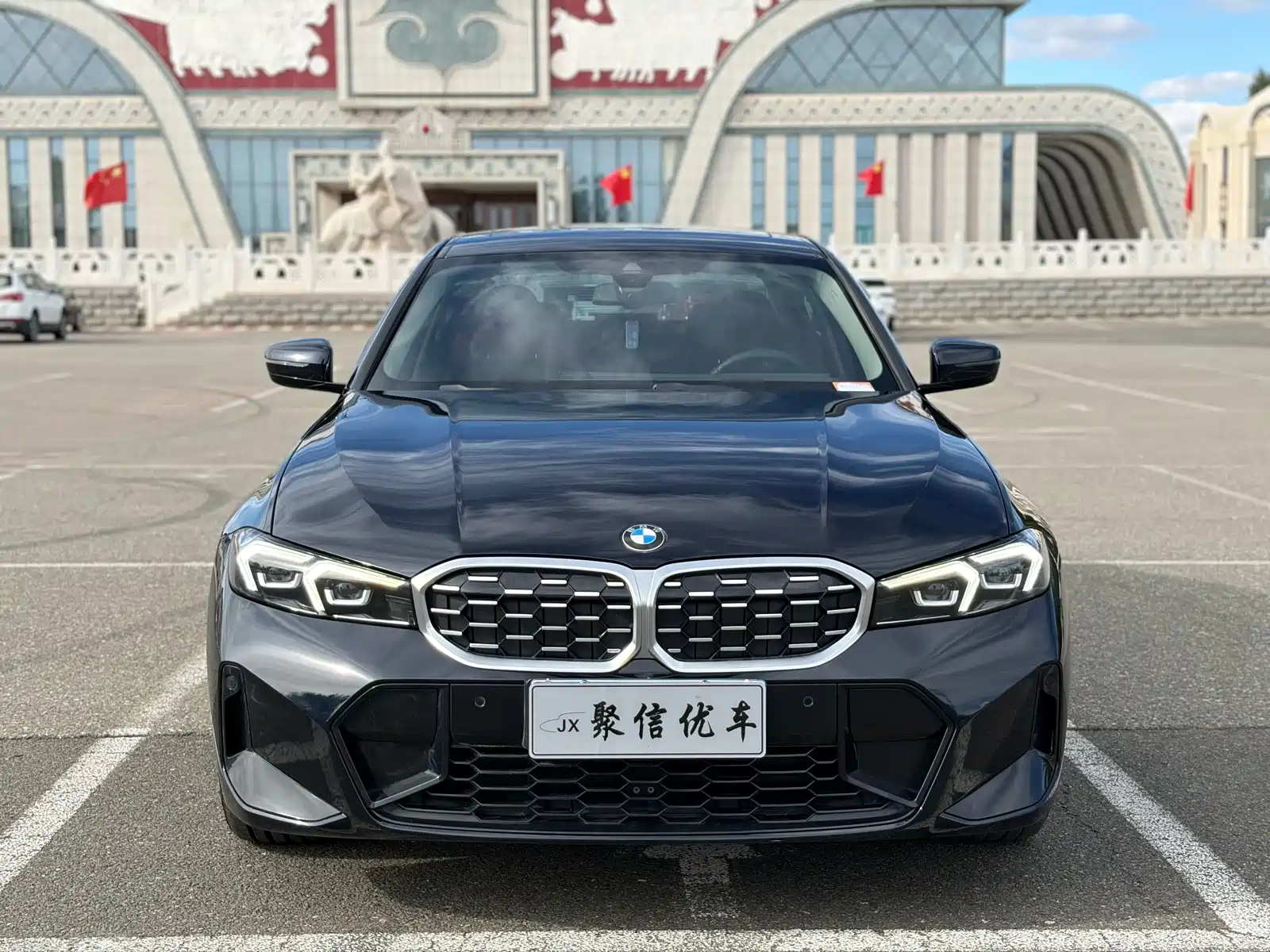 صورة 2 - BMW 3 Series