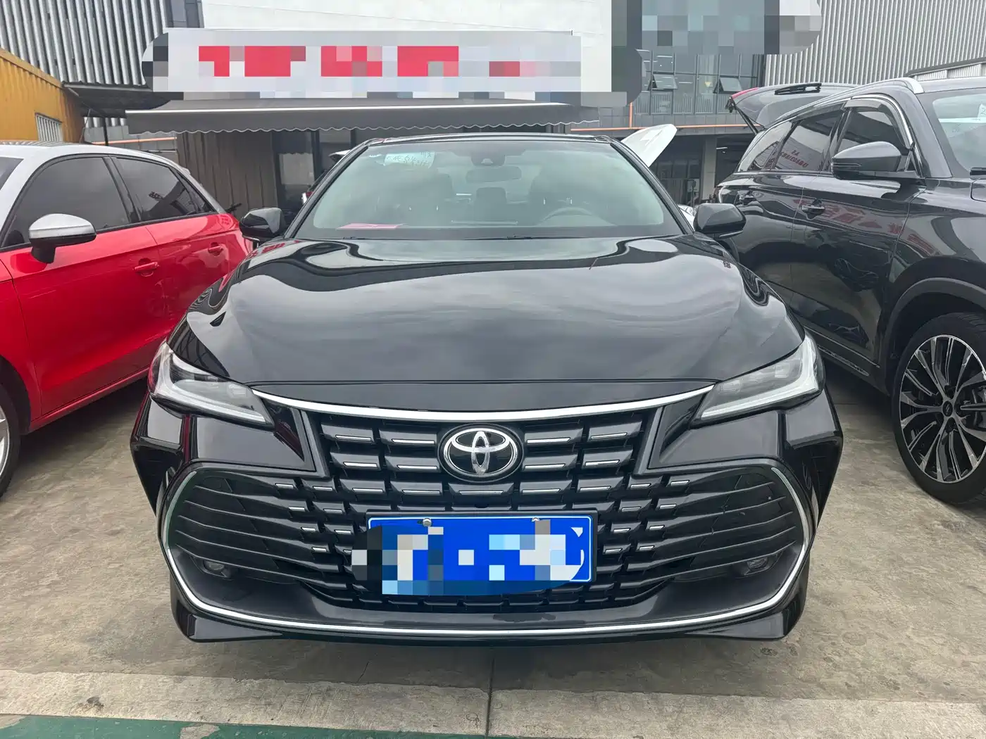 Toyota Avalon 2022 2.0L Luxury Edition фото 2