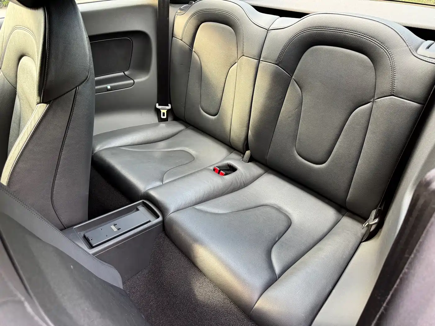 Audi TT 2008 Model TT Coupe 2.0TFSI фото 10