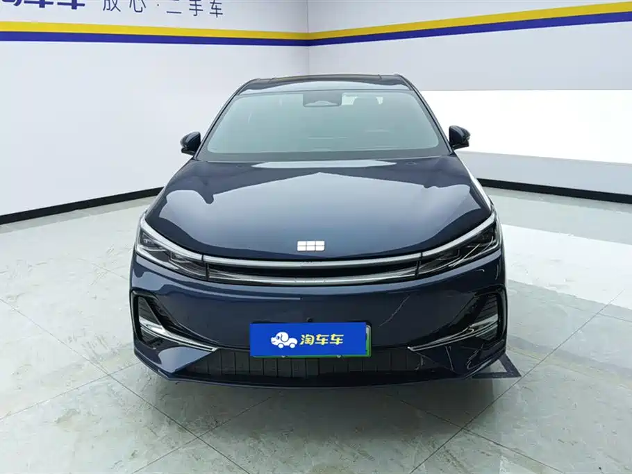 Geely Galaxy Galaxy A7 2025 EM-i фото 2