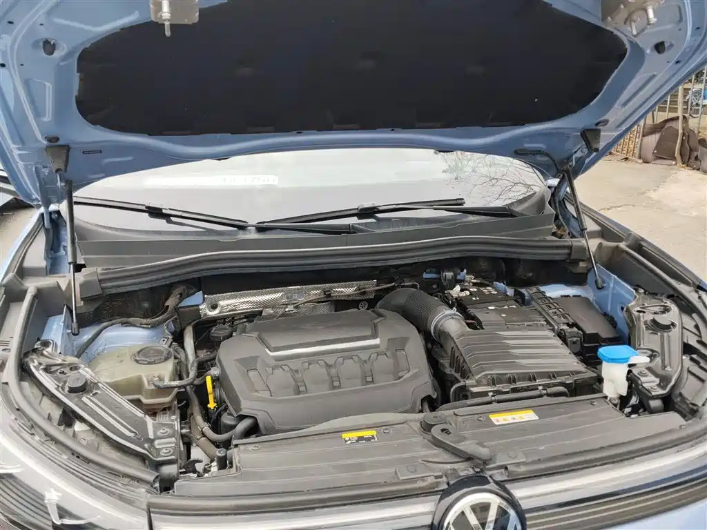 Volkswagen Tiguan L 2024 PRO 380TSI 4WD R-Line Premium Edition фото 20