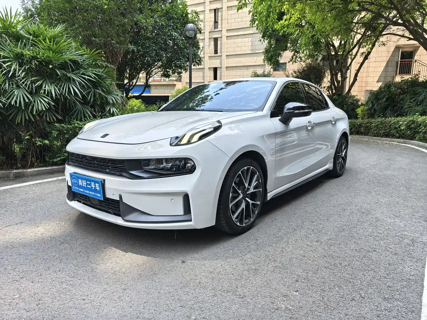 Lynk & Co 03 2019 2.0TD Auto Power Pro Version