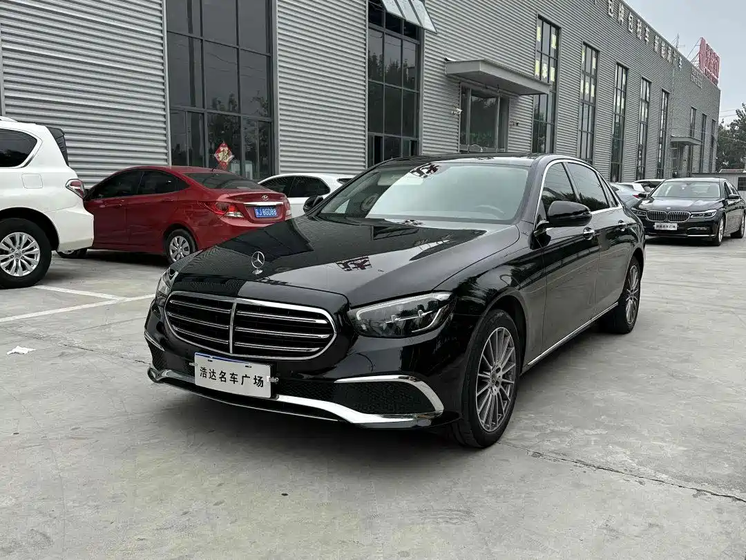 Mercedes-Benz E-Class 2023 E 260 L фото 3