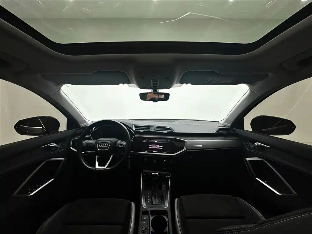 Audi Q3 2022 35 TFSI Progressive Dynamic фото 10