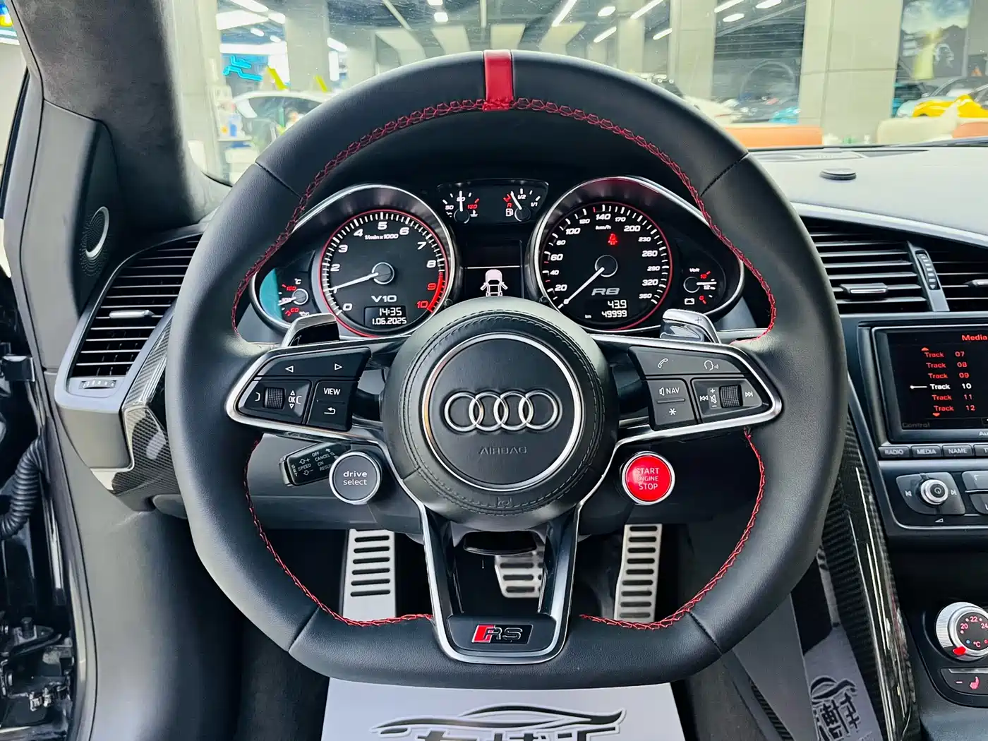 Audi R8 2012 5.2 FSI quattro Limited Edition фото 10