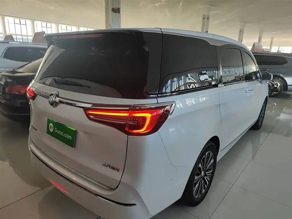 Buick GL8 2021 ES Landlord 653T Smart Flagship фото 7