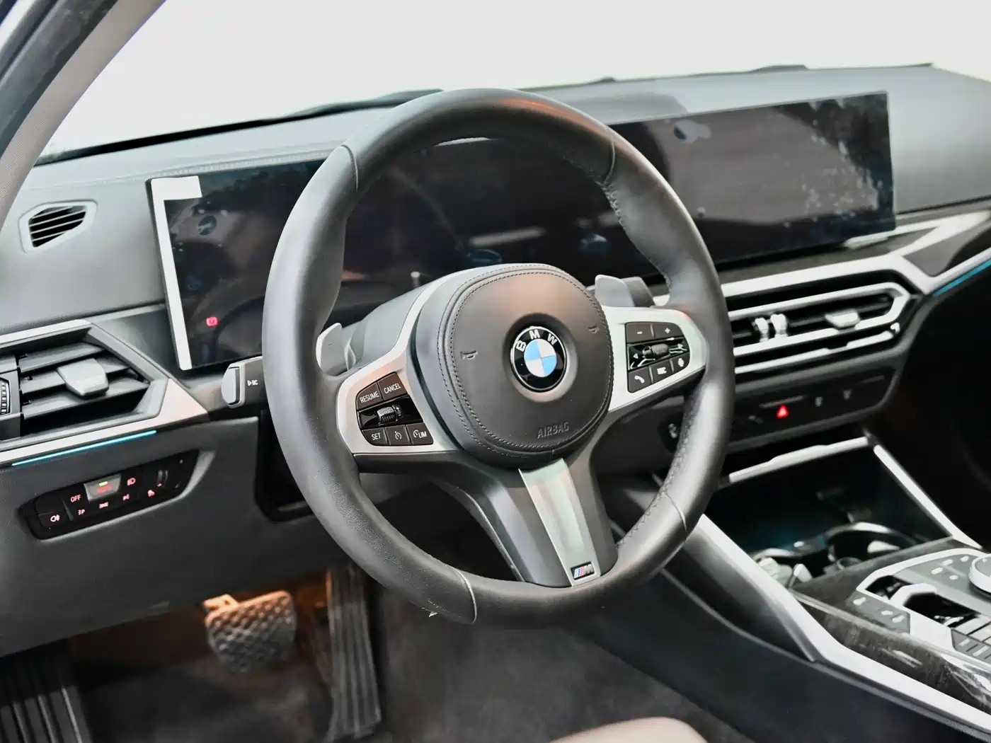 BMW 3 Series 2023 325Li M Sport Package фото 18