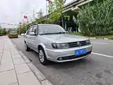 Photo 2 - Volkswagen Jetta