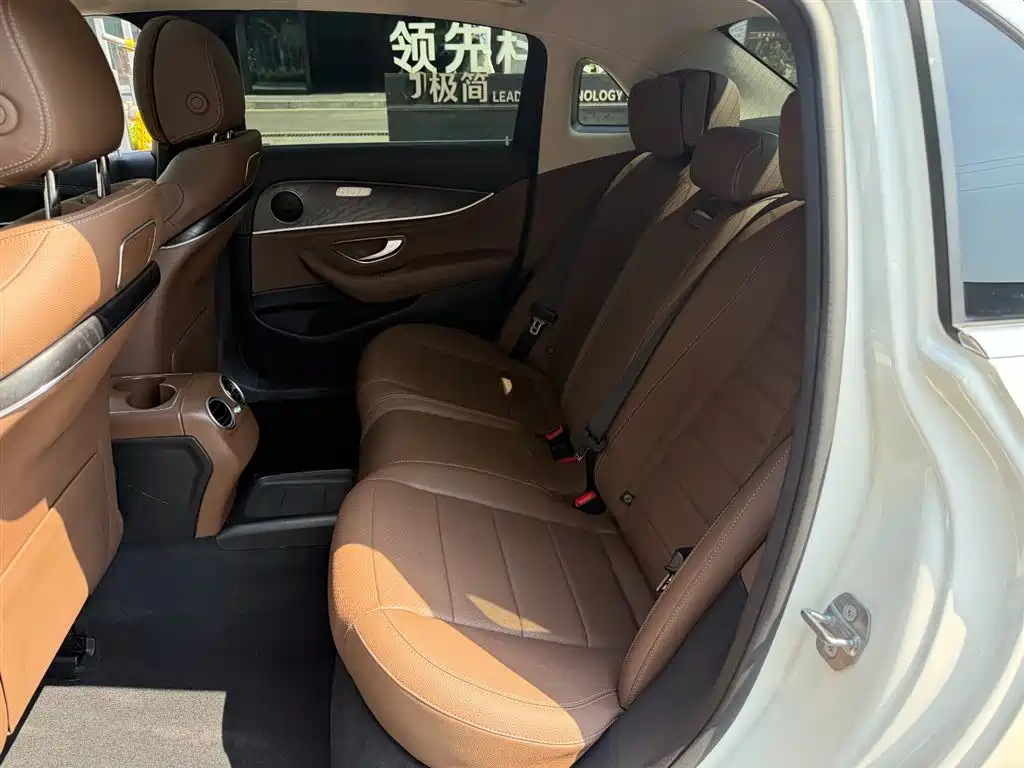 Mercedes-Benz E-Class 2019 E 200 L Sport фото 10