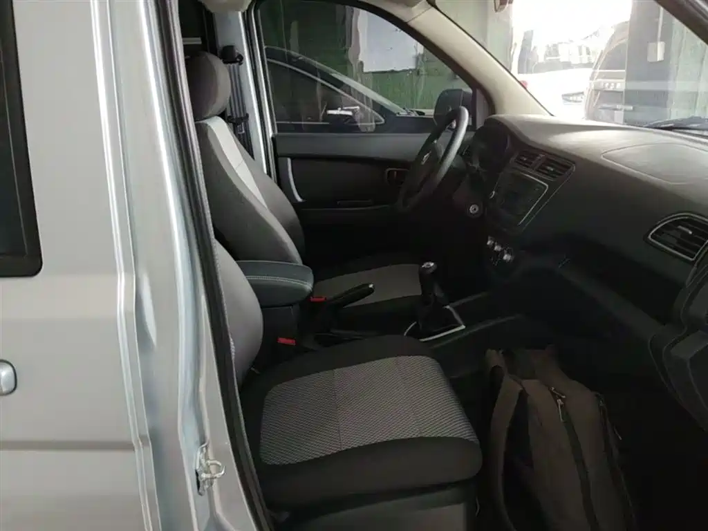 Changan Kaicheng Ono S 2024 2023 1.5L Premium Edition Dual AC Bus JL473QG 7-Seater