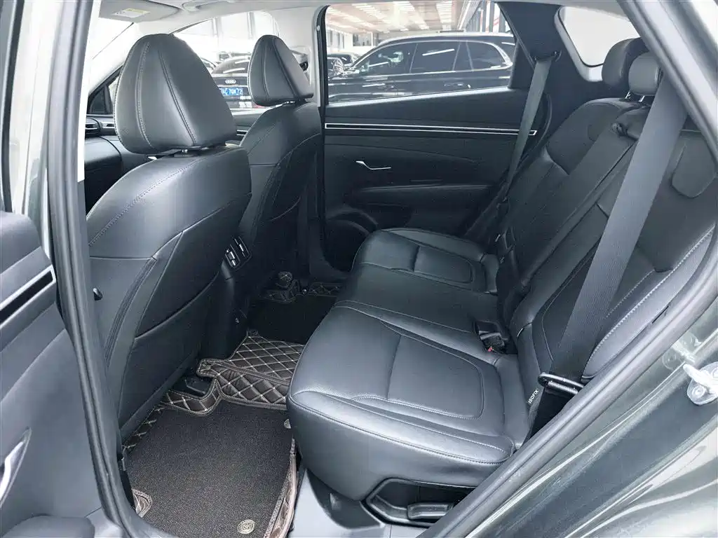 Hyundai Tucson 2023 Tucson L 1.5T Automatic 2WD GLX Elite Edition фото 12