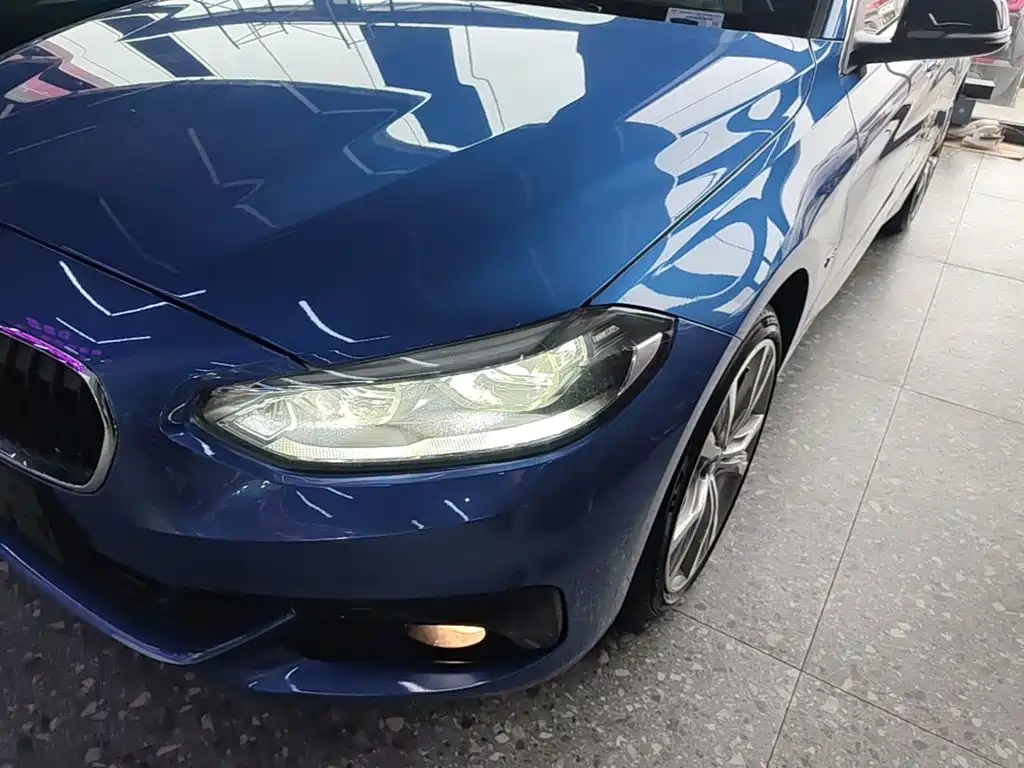 صورة 24 - BMW 1 Series