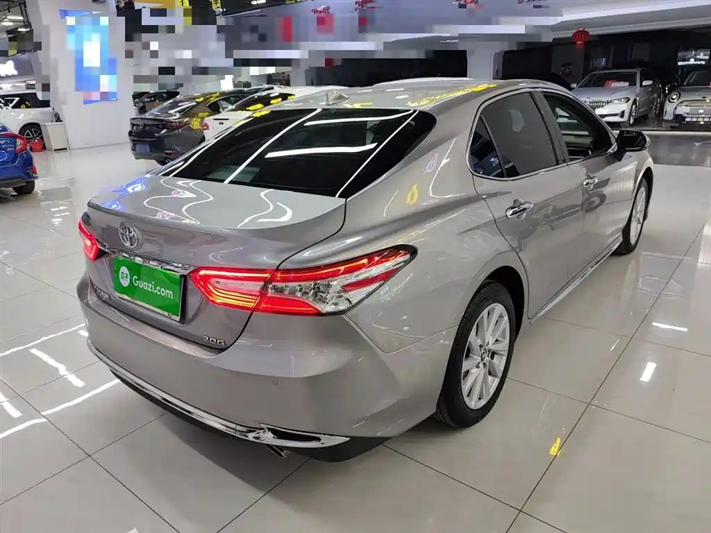 Toyota Camry 2023 2.0G Luxury Edition фото 7