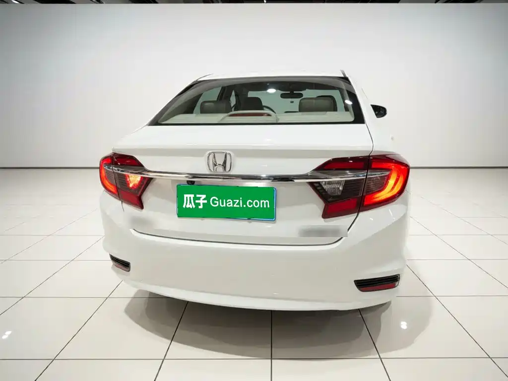 Honda Greiz 2018 2016 1.5L CVT Classic Edition