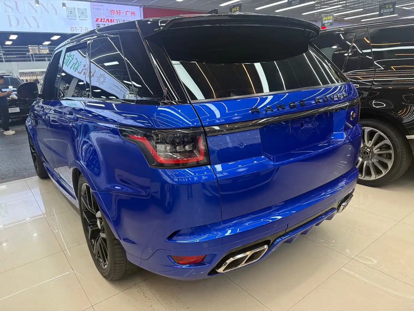 Land Rover Range Rover Sport 2019 5.0 SC V8 SVR фото 4