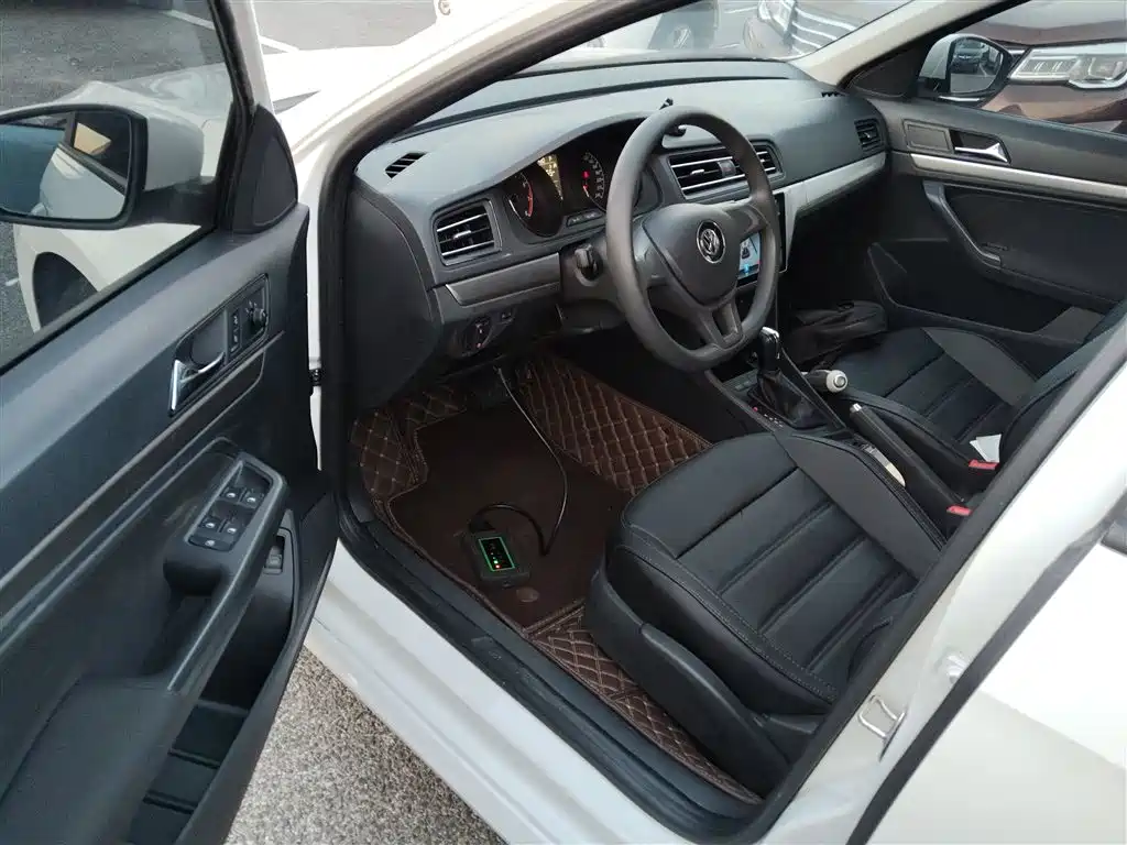 Volkswagen Lavida 2019 Lavida Start 1.5L Auto Trend (China VI) фото 13