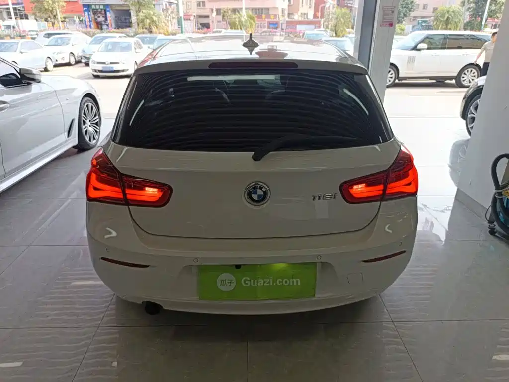 BMW 1 Series (Import) 2018 2018 118i Leading