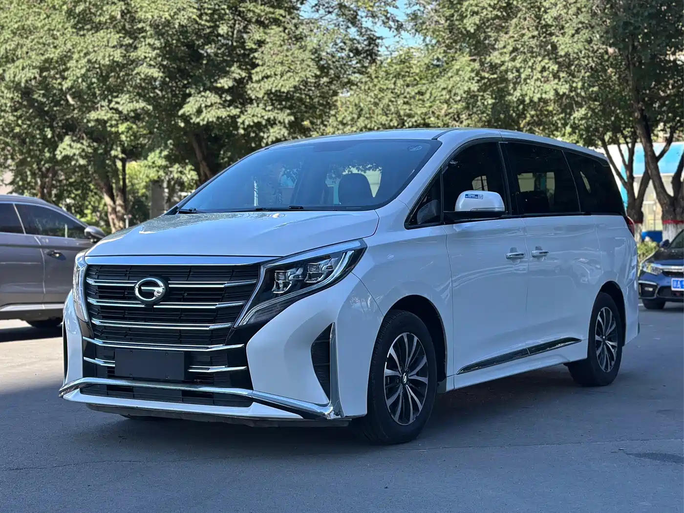 GAC TRUMPCHI M8